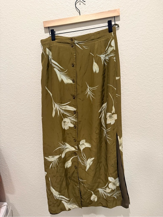 Liz Claiborne Dresses & Skirts - Liz Claiborne Olive Green Floral Button-Front Maxi Skirt